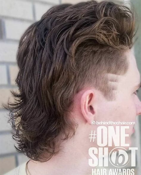 Mullet Men, Man Bun Haircut, Mens Mullet, Mullet Haircuts, Men Haircut Curly Hair, Boys Hair, Traditional Hairstyle, Mullet Haircut