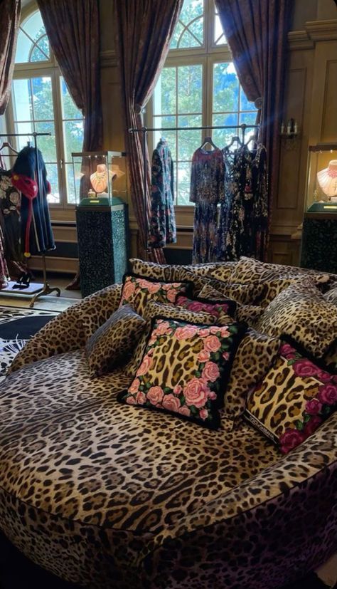 Cheetah Print Rooms, Cheetah Print Bedroom, Leopard Bedroom Decor, Leopard Print Bedroom, Leopard Room, Leopard Bedroom, Leopard Print Bedding, Safari Bedroom, Layered Bedding