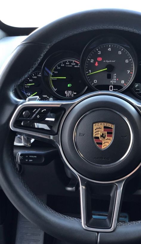 instagram: tanrimsuperim Porsche Cayenne Gts, Porsche Car, R35 Gtr, Car Goals, Driving Photography, Classy Cars, Super Luxury Cars, Porsche Cars, Future Car