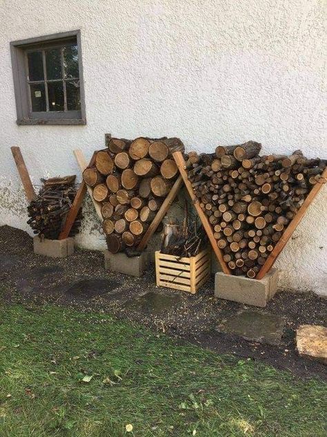 Firewood Storage Outdoor, Diy Wood Work, Wood Working Tools, Fire Wood, Firewood Rack, Small Deck Decorating Ideas, Firewood Storage, Wood Working Ideas, Fire Pit Ideas