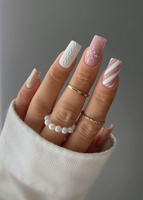 Candy Cane Nails, November Nails, Indigo Nails, Cute Christmas Nails, Classic Nails, Thanksgiving Nails, Winter Nail Designs, Festival Nails, Xmas Nails