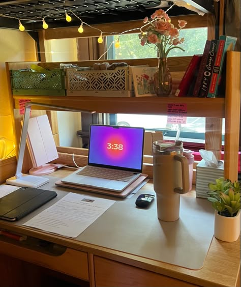 college | college dorm | dorm inspo | desk inspo | desk setup | dorm aesthetic | college aesthetic Going To College Aesthetic, Endicott College Aesthetic, College Life Aesthetic Dorm, Small College Aesthetic, College Dorm Desk Setup, College Desk Aesthetic, Desk Setup Dorm, Dream College Life Aesthetic, College Classroom Aesthetic