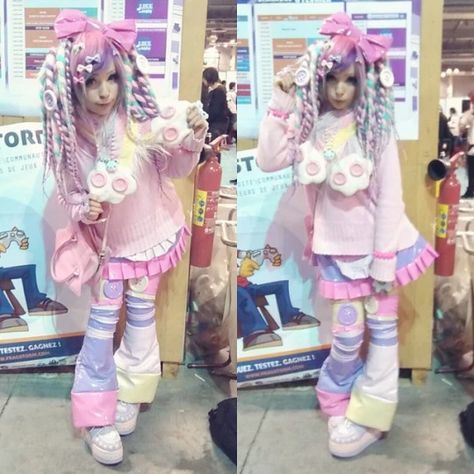 Yume Kawaii Fashion, Decora Kei Fashion, Decora Outfits, Fairy Kei Aesthetic, Decora Harajuku, Harajuku Decora, Fairy Kei Fashion, Kei Visual, Pastel Color Palette