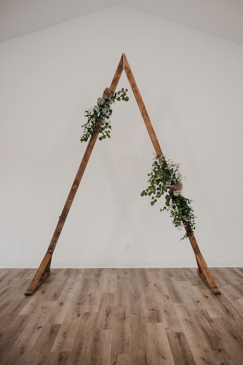 Wedding Arch Greenery, Ceremony Arch Decor, Geometric Backdrop, Wedding Alters, Arch Decoration, Intimate Ceremony, Wedding Arch Flowers, Wedding Arbour, Arch Flowers