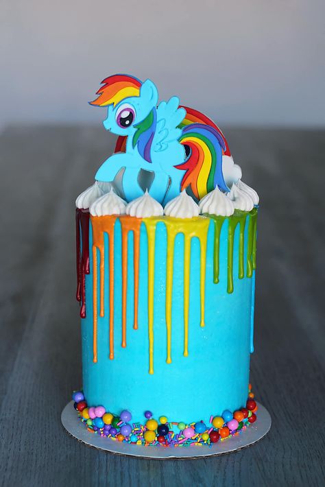 Rainbow Dash Birthday Cake, Rainbow Dash Birthday Party, Rainbow Dash Cake, Rainbow Dash Birthday, Rainbow Dash Party, Fairy Birthday Cake, Sparkle Cake, Lego Birthday Cake, My Little Pony Cake