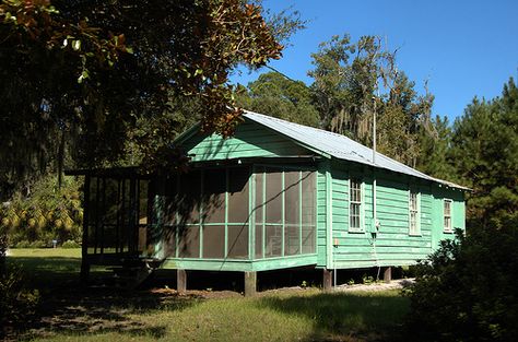 Sapelo Island, Clapboard House, Georgia Islands, 7 Sisters, Gullah Geechee, Coastal Georgia, Georgia History, Cottages And Bungalows, Vernacular Architecture