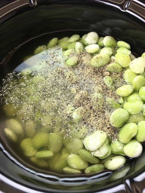 How To Cook Fresh Butter Beans, How To Cook Butter Beans, Fresh Butter Beans Recipe, Slow Cooker Butter Beans, Frozen Butter Beans Recipe, Crockpot Butter Beans, Southern Butter Beans, Beans Crockpot, Cooking Lima Beans