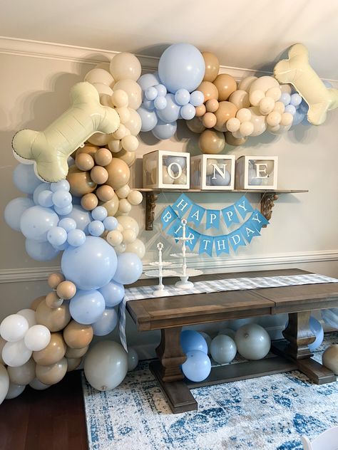 Puppy Party Balloon Garland, Puppy Balloon Arch, Puppy Balloon Garland, Dog First Birthday Party Ideas, Puppy Dog First Birthday Little Boys, Puppy Dog Birthday Party Boy, Let’s Pawty First Birthday, First Birthday Puppy Theme, Dog Birthday Party Ideas Decoration