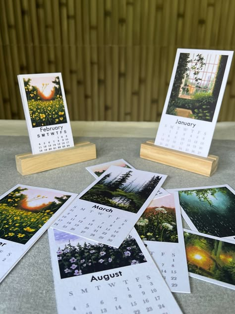 Calendar Photoshoot Ideas, Handmade Calendar Ideas, Cute Calendar Ideas, Diy Calendar Gift, Photo Advent Calendar, Illustration Calendar, Table Calendar, Pencil Drawings Of Girls, 달력 디자인