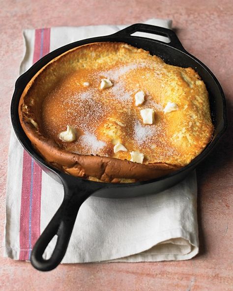 made this today! it's so fun to make.  it puffs way up in the oven and then quickly sinks when you take it out.  better than pancakes for a crowd as you just stick it in the oven for 20 min.  whip up the rest of bfast while it's cooking. Martha Stewart Pancakes, Dutch Baby Pancakes, Dutch Baby Pancake Recipe, Puff Pancake, Baby Pancakes, Dutch Baby Pancake, Baked Pancakes, Martha Stewart Recipes, Dutch Baby