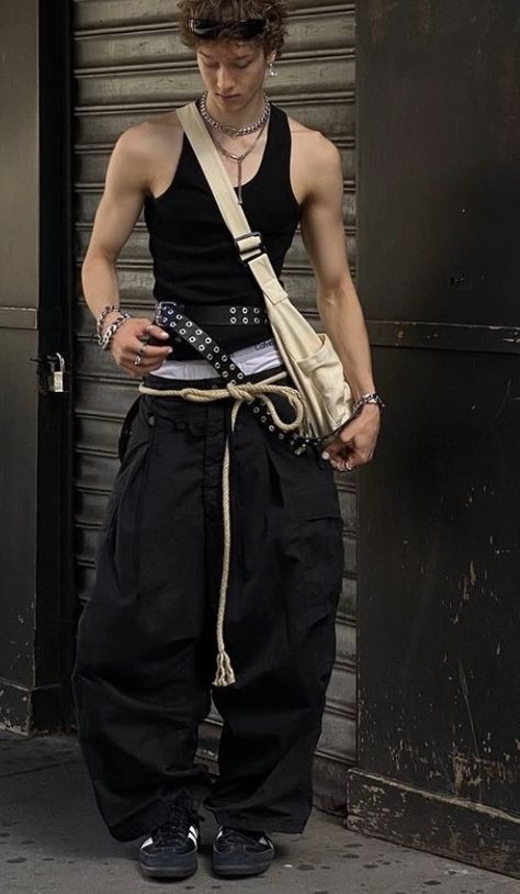 Tactical Streetwear Fashion, Men’s Streetwear Fashion 2023, Minimalist Futuristic Fashion Men, Retro Male Outfits Aesthetic, Yk2 Male Outfits, Mens Subversive Fashion, Rope Belt Outfit, Layer Outfits Men, J Fashion Men