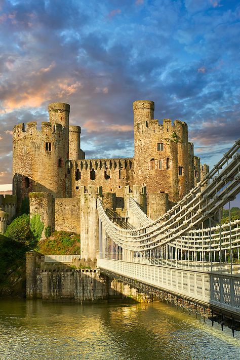 The medieval Conwy Castle ~ built 1283 and 1289 for Edward 1st, one of the finest medieval examples of military architecture in Europe, a UNESCO World Heritage Site, Conwy, Wales Image Credit: http://funkystock.photoshelter.com/gallery-image/Images-of-the-Medieval-Conwy-Castle-Wales-Pictures-Photos/G0000B4f1vbE78pc/I0000Gf45Oj5_KmU/C0000B5ZA54_WD0s Conwy Wales, Conway Castle, Conwy Castle, Castle England, Old Castle, Chateau Medieval, Wales Travel, Castle Scotland, European Castles