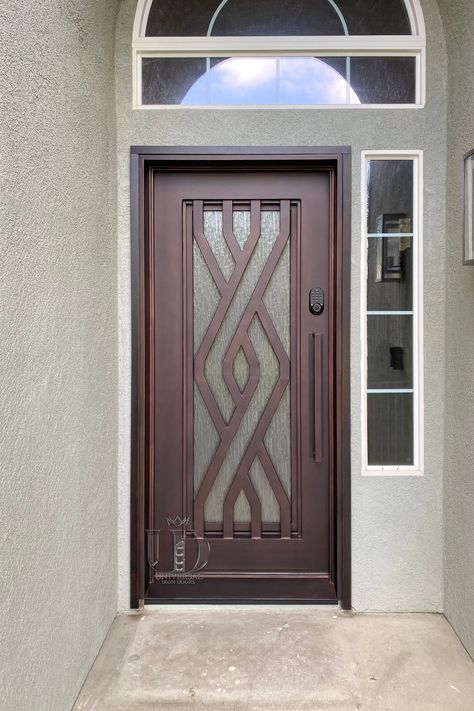 Single door design