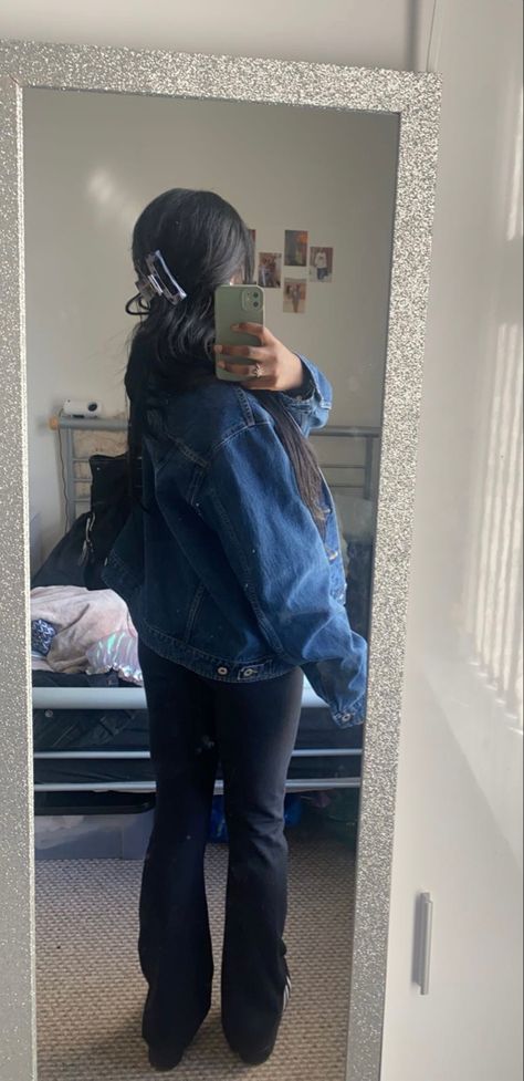 oversized denim jacket outfit, brandy melville priscilla pants, y2k, flared pants outfit Priscilla Pants Outfit, Priscilla Pants Brandy Melville Outfit, Brandy Melville Priscilla Pants, Priscilla Pants, Oversized Denim Jacket Outfit, Flares Outfit, Flare Jean Outfit, Y2k Denim Jacket, Demin Jacket