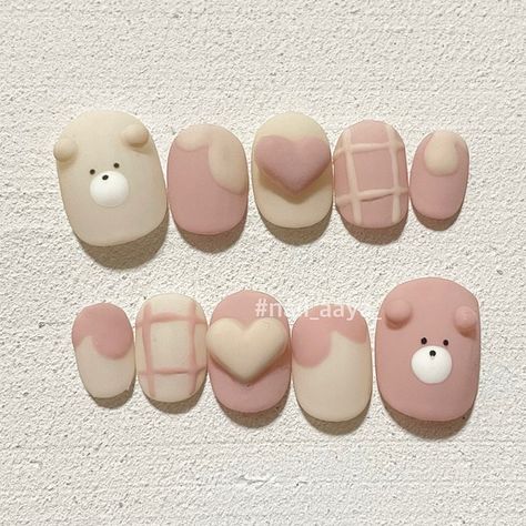 Cute Coquette Nails, Bear Nails, Paznokcie Hello Kitty, Drawing Model, Japan Cute, Real Nails, Bears Nails, Fake Nails Designs, Bunny Nails