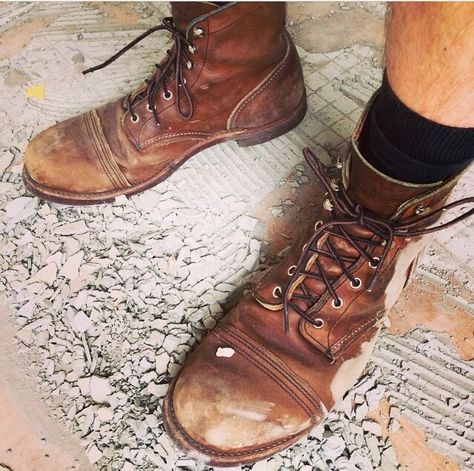 I'd never, EVER suggest wearing shorts with boots, but these Red Wing Iron Rangers are BALLER. Vintage Red Wing Boots, Mens Rugged Boots, Iron Rangers, Wings Shoes, Red Wing Iron Ranger, Iron Ranger, Wing Boots, Old Boots, Slip Resistant Shoes