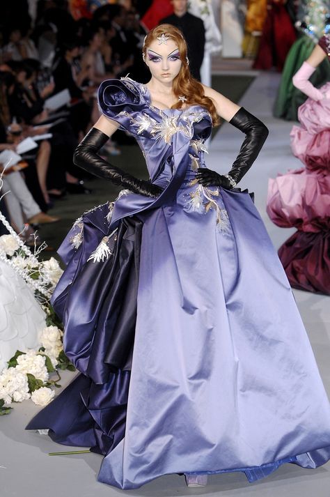 Christian Dior Haute Couture Fall 2007 Christian Dior Fall 2007, Dior Fall 2007, Galliano Dior, Lily Cole, Dior Collection, Christian Dior Haute Couture, Dior Haute Couture, French Fashion Designers, Christian Dior Couture