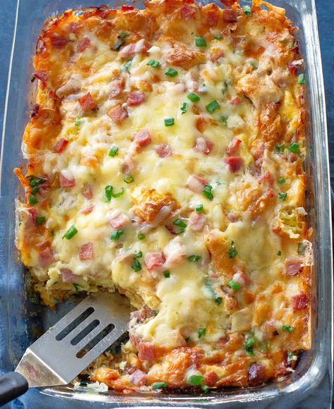 Ham and Swiss Croissant Casserole Ham And Swiss Croissant, Croissant Casserole, Ham And Swiss, Ham Breakfast, The Girl Who Ate Everything, Brunch Casserole, Breakfast Casserole Easy, Ham Cheese, Easy Casserole Recipes