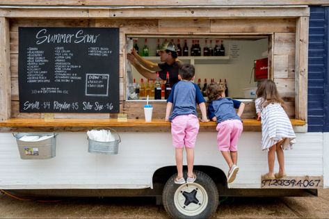 Coffee Shoot, Coffee Camper, Bread Truck, Food Truck Design Interior, Foodtrucks Ideas, Magnolia Silos, Coffee Food Truck, Silos Baking Co, Pizza Truck