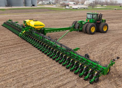 5. We use potato seed planters to plant potato seeds. Here is the latest John Deere DB80 planter. I wish we had it when I was a little kid. I remembered that there were only four sprouts in the planter machine. It took days to plant the entire field.John Deere just bougth Bauer Manufacturing out since November 2013 John Deere Tractors Farms, Agriculture Machine, Jd Tractors, Modern Agriculture, Big Tractors, New Tractor, John Deere Equipment, Old Tractors, Farm Machinery