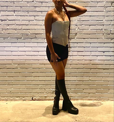 Black Mini Skirt Knee High Boots, Tan Corset Top Outfit, Corset And Boots Outfit, Knee High Boots Mini Skirt Outfit, Corset Skirt Outfit Black Women, Black Knee High Boots Outfit Summer, Platform Boots Outfit Summer, Tan Mini Skirt Outfit, Corset And Mini Skirt Outfit