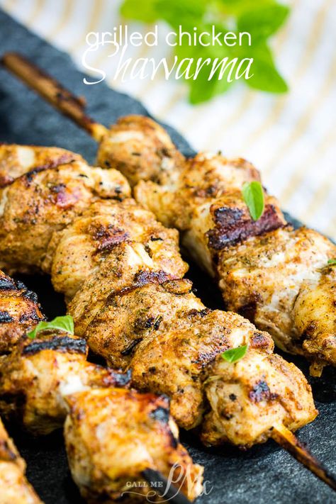 Mediterranean Kabobs, Grilled Chicken Shawarma, Kabob Marinade, Grilled Kabob Recipes, Chicken Shawarma Recipe, Marinated Lamb, Shawarma Recipe, Kabob Recipes, Chicken Kabobs