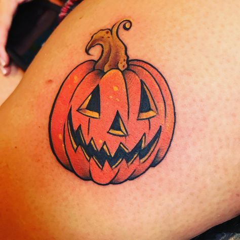 Small Jack O Lantern Tattoo, Jackolantern Tattoo, Jack O Lantern Tattoo, Pumpkin Tattoos, Simple Jack, Halloween Sleeve, Carnation Tattoo, Tattoo Halloween, Lantern Tattoo