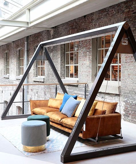 Welded Furniture, Swing Design, Industrial Design Furniture, Metal Furniture Design, Vintage Industrial Furniture, Iron Furniture, Beauty Standards, Projects Ideas, Metal Furniture