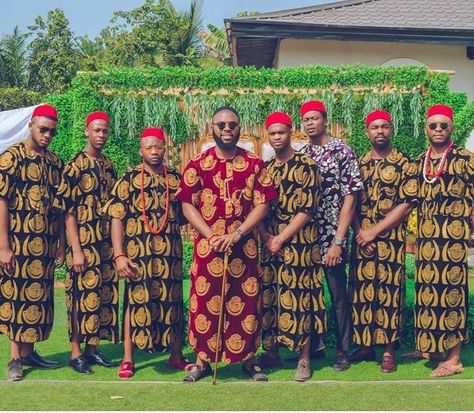 Men dem ♥️ . #IgboWeddings #igbowedding #igbankwu #igboweddingstv #igboweddingsonline Isiagu Styles For Men, Isiagu Styles, Isi Agu, Nigerian Men Fashion, Traditional Wedding Attire, African Attire For Men, African Clothing For Men, Lace Styles, Civil Wedding