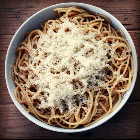 Vegemite Pasta Vegemite Recipes, Marmite Recipes, Australian Recipes, Sunday Night Dinner, Australian Food, Nigella Lawson, Human Food, In This House, Time To Eat