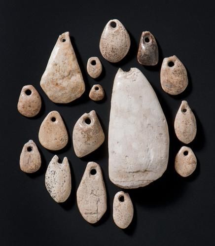 Stone Age Art, Mammoth Ivory, Cultural Crafts, Ceramic Bell, Antique Fashion, Mother Goddess, The Cave, Small Projects, Stone Age