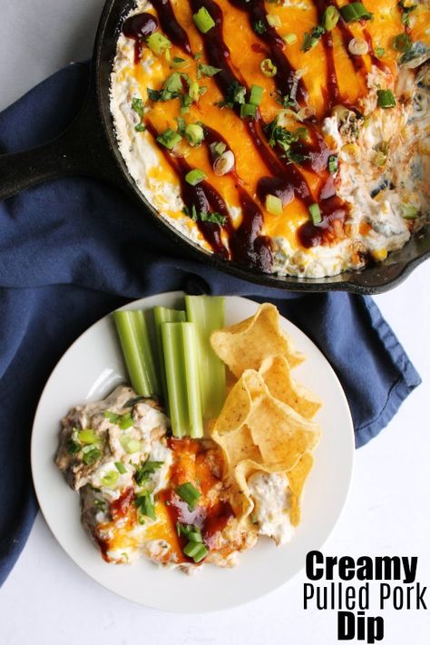 Warm cheesy dip filled with pulled pork and corn is hearty and delicious. It's a great snack for a bbq or game day. Pulled Pork Dip, Pork Dip, Healthy Tailgate Food, Pork Enchiladas, Pulled Pork Leftovers, Cheesy Dip, Tailgating Recipes, Hot Dip, Super Bowl Food