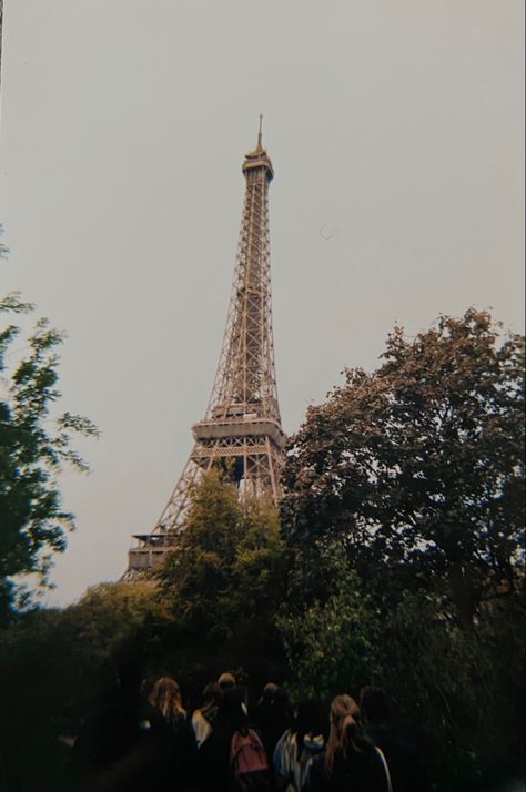 Paris Polaroid Pictures, Paris On Film, France On Film, France Film Photography, Paris Film Photography, Paris Cinematic, Paris Film Camera, Fuji Camera, Paris On Film 35mm