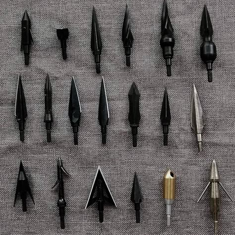 Archery Aesthetic, Bow And Arrow Set, Ajin Anime, Archery Set, Arrow Point, Arrow Feather, Arrow Art, Archery Bows, Pretty Knives