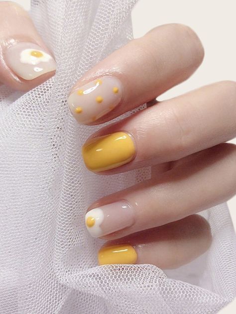 Nagel Tips, Nail Type, Fake Nails With Glue, Diy Nail Art, Nail Length, Yellow Nails, False Nail, Nails Inspo, Matte Nails