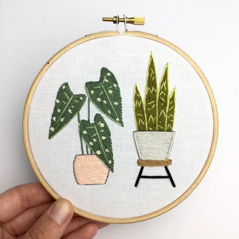 Art Snake, Pink Pot, Art Plants, Begonia Maculata, Cactus Embroidery, Embroidery Sampler, Mantle Piece, Shelf Bookcase, Hand Embroidery Flowers