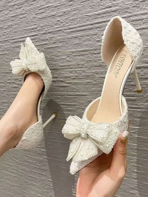 Long Winter Boots, Wedding Shoes Women, Hak Tinggi, White Wedding Shoes, Designer High Heels, Bow Pumps, Womens Stilettos, Womens Wedding Shoes, Pearl Crystal