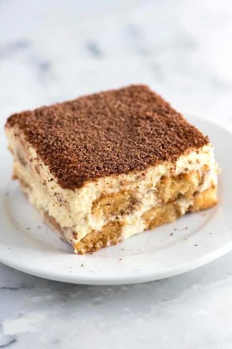 How to Make Tiramisu Recipe with Video Classic Tiramisu Recipe, How To Make Tiramisu, Easy Tiramisu Recipe, Italian Tiramisu, Lazy Cat Kitchen, Dessert Thermomix, Vegan Tiramisu, Cat Kitchen, Pumpkin Chai