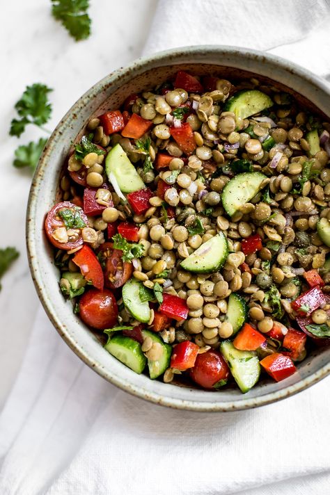 Lentil Side Dish, Green Lentil Recipes, Green Lentil Salad, Fresh Fish Recipes, Vegan Diner, Lentil Recipes Easy, Lentil Salad Recipes, Green Lentil, Vegan Steak