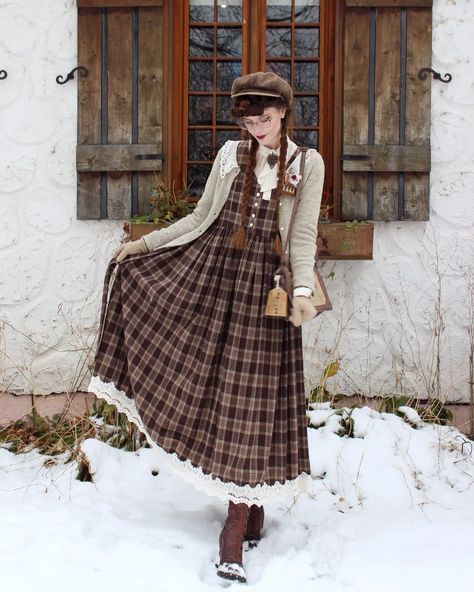 Winter Cottagecore Outfit, Cottagecore Aesthetic Outfits, 23 Aesthetic, Cottagecore Outfit Ideas, Girl Picsart, She In, Winter Cottagecore, Girl Qoutes, Modest Girly Outfits