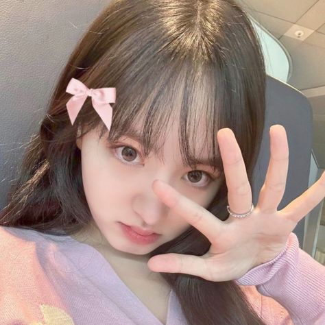 <3..🎀📂: cutesy girl.maps! (사랑스러운)*ﾟ”｡ follow for more! ⑅´͈ ꇴ `͈⑅ Pinky Girls, Ive Liz, Girls Music, Pink Vibes, Mean Girls, Cute Photos, Cute Pink, Follow For More, Kpop Girls