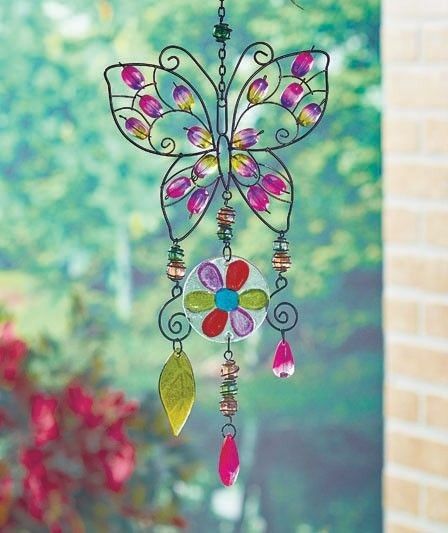 Butterfly Wind Chime, Wind Chimes Homemade, Copper Wire Art, Diy Wind Chimes, Crystal Suncatchers, Wire Sculpture, Handmade Wire Jewelry, Beading Projects, Wire Crafts