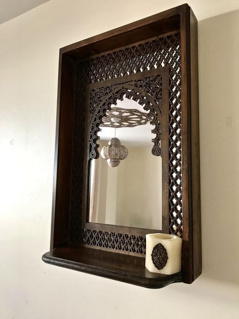 Design Marocain, Moroccan Mirror, Moroccan Furniture, Luxury Mirror, Rustic Mirrors, Pine Furniture, Puja Room, Wooden Mirror, Pooja Rooms