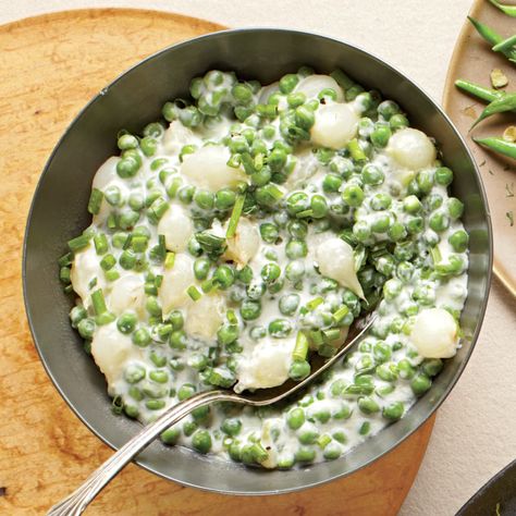 Creamed Baby Peas & Pearl Onions | Rachael Ray Every Day Peas And Pearl Onions Recipe, Peas With Pearl Onions, Peas And Pearl Onions, Pearl Onions Recipe, Pearl Onion Recipe, Creamed Peas, Pearl Onions, Ice Water, Onion Recipes