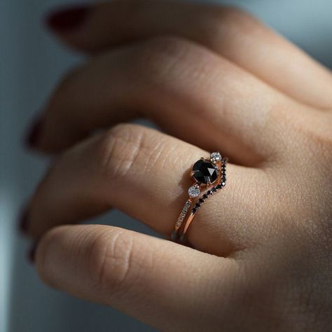 🦢🖤✨ Odile the Swan Supreme sitting close with a Curved Fairy Light with black diamonds. #catbirdwedding Wedding Fairy, Black Diamond Engagement, Fairy Light, Black Diamond Ring Engagement, Black Diamond Ring, Black Diamonds, Diamond Rings Bands, White Gold Band, Unique Engagement Rings