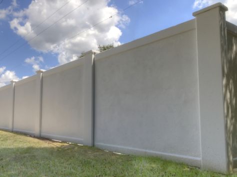 Perimeter Fence Design, Concrete Fence Design, Concrete Fence Ideas, Concrete Wall Outdoor, Concrete Fencing, Perimeter Fencing, Concrete Fences, Concrete Fence Wall, Perimeter Fence