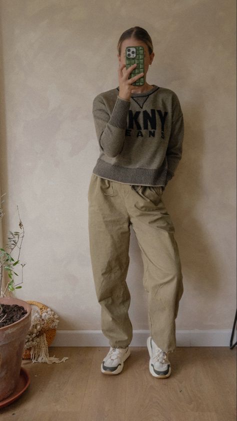 cargo trousers, dkny knit jumper & nike tech hera trainers Khaki Green Outfit, Nike Tech Hera, Baby Nike, Instagram Outfits, Nike Tech, Green Outfit, Cargo Trousers, Khaki Green, Knit Jumper