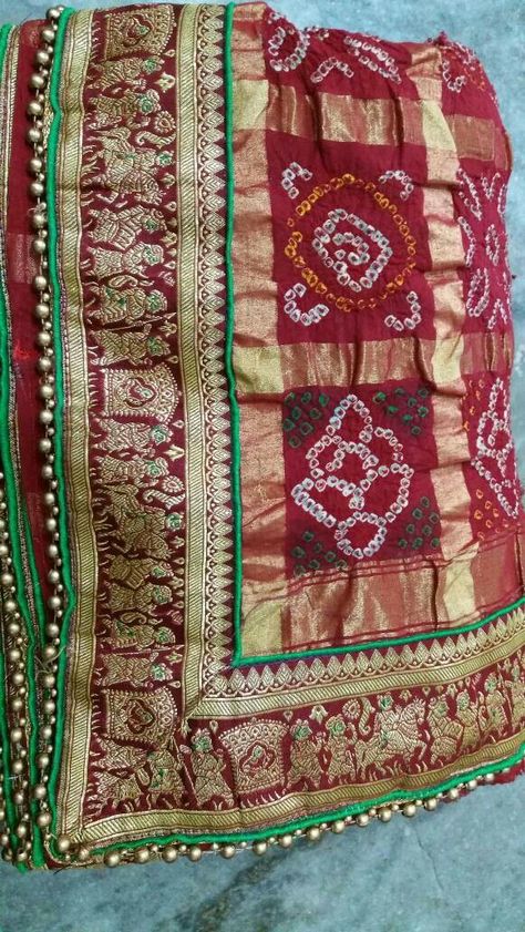 Bandhani saree Gharchola only @heritageofvanza for more info call or whatsapp us on 9978999918 Gharchola Saree Brides, Bridal Mehndi Dresses, Rajasthani Dress, Indian Wedding Gowns, Indian Sari Dress, Bandhani Dress, Wedding Lehenga Designs, Indian Bride Outfits, Bridal Lehenga Collection