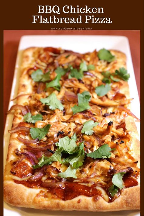 Bbq Chicken Flatbread Pizza, Bbq Chicken Flatbread, Chicken Flatbread Pizza, Flatbread Pizza Recipes, Chicken Flatbread, Pizza Ideas, Bbq Chicken Pizza, Quick And Easy Appetizers, Bread Pizza