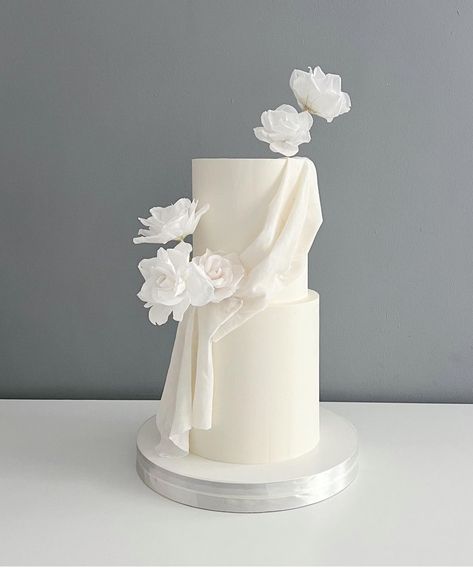 Draped Fondant Wedding Cake, Wedding Cake Designs Simple 2 Tier, Drape Wedding Cake, Popular Wedding Cakes, Cake Designs Beautiful, Drape Cake, Romantic Wedding Cakes, Wedding Cake Designs Simple, Wedding Cake Simple Elegant